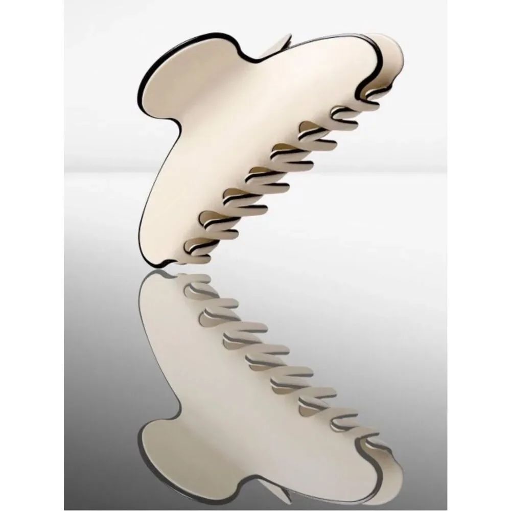 The Hair Edit Ivory Black Trim Large Claw Clip Hair Styling